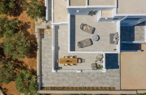 Marpissa House | Marpissa - 3BR House with Amazing View - Solasta