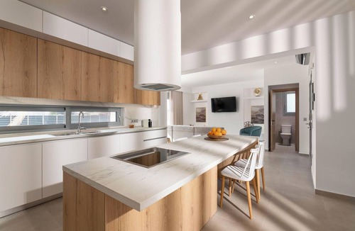 Petaloudes Villa | Martini Villas - Matilda in Kremasti