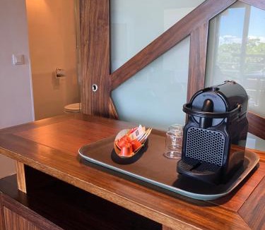 Arue Apartment | Matavai View - Premium Oceanfront Suite - piscine - vue mer