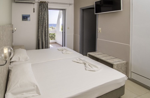 Kantanos-Selino Hotel | Megim