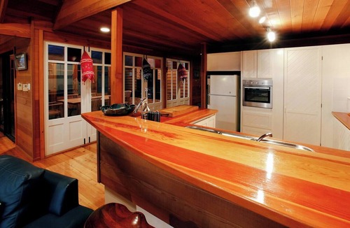 Yallingup House | Melaleuca Stunning Ocean Views and Coastal Comforts