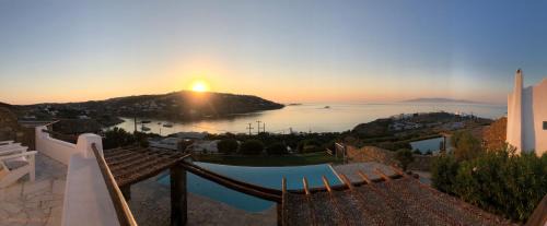 Ornos Villa | Melangio 6 BR Villa Private Pool & Sea View - Aleomandra Mykonos