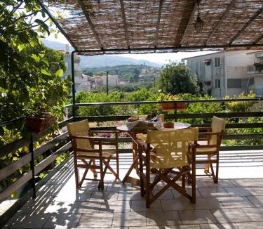 Paralia Porovitsis Apartment | Meliti Guesthouse
