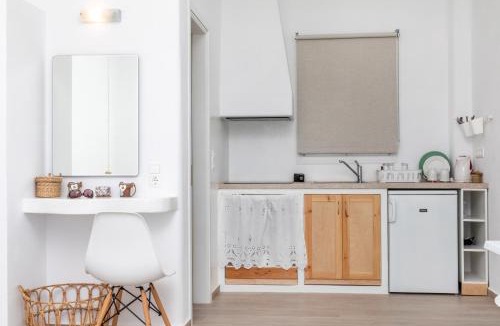 Plaka Apartment | Melitta Beachfront Residences