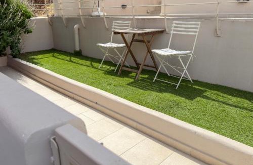 Perigiali Apartment | Mella Roa - Ruby