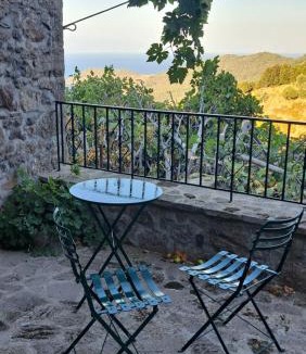 Mantamados House | Menelia's house Lesvos