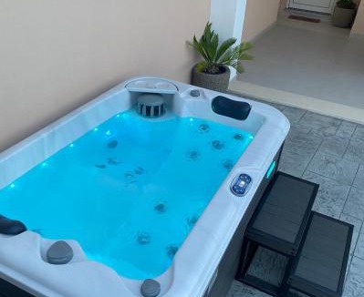 Haraki House | Merelia Luxury Guesthouse