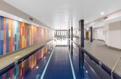 Haymarket Hotel | Meriton Suites Campbell Street, Sydney