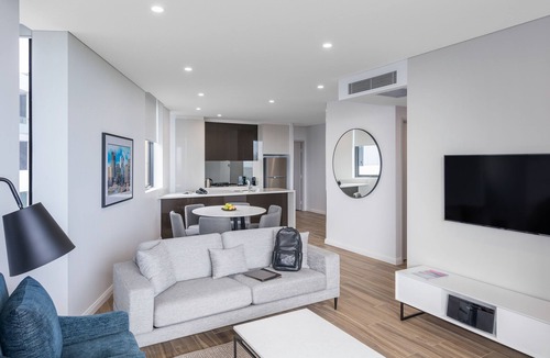 Mascot Apartment | Meriton Suites Coward Street, Mascot