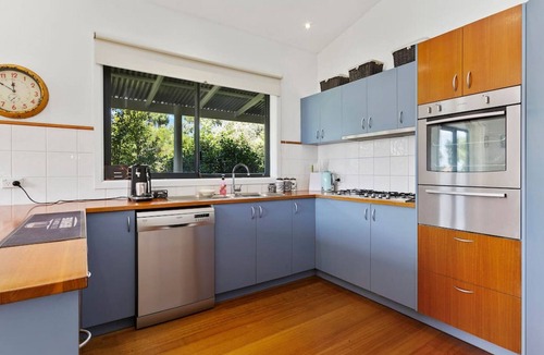 Marengo House | MERMAIDS ON MARENGO - Minutes from Marengo beach