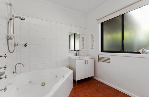 Marengo House | MERMAIDS ON MARENGO - Minutes from Marengo beach