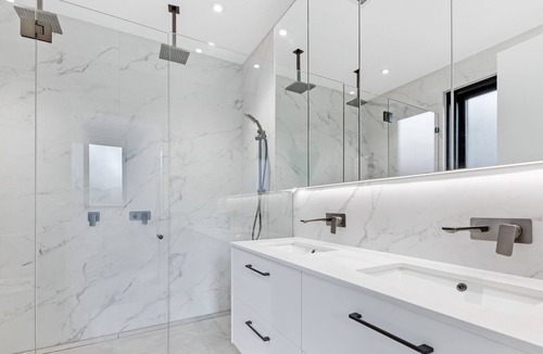Double Bay House | MetaWise|Luxury Haven 4 Bed in Central Double Bay