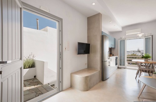 Naousa House | Michael Zeppos Studio 1, Naousa