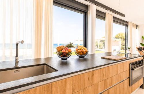 Kamiros Villa | Miguel Luxury Beach Front Villa