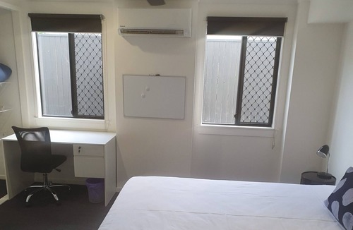 Parramatta Park Apartment | MiHaven Student Living - Queen Room with Accessible Bathroom