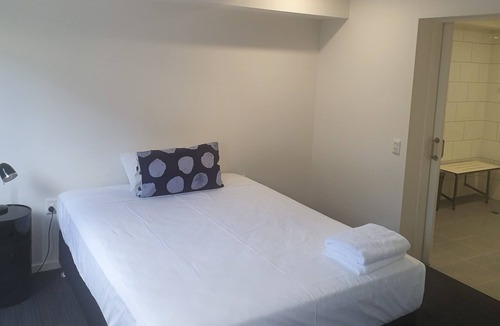 Parramatta Park Apartment | MiHaven Student Living - Queen Room with Accessible Bathroom