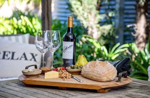 Penrice House | Milk + Honey House is a contemporary, comfortable 1850's cottage, near Angaston