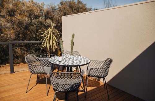 Clare Apartment | Mill St. Retreat