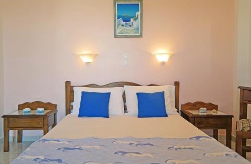 Agios Prokopios House | Mina's Studios in Naxos Island