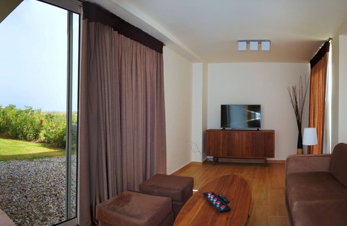 Killini Villa | Minimal architecture villa 2 minutes walking from the beach