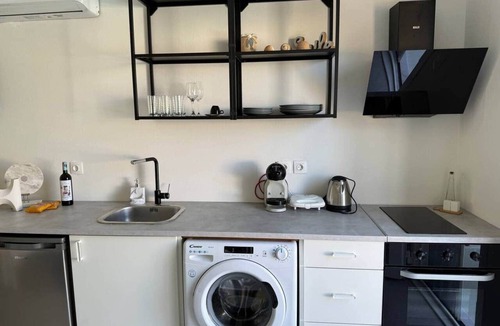 Parikia Apartment | Minimal Cream Apartment Pool-front in Paros