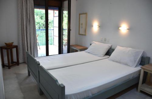 Ano Kariotes Apartment | Mirsini Apartments