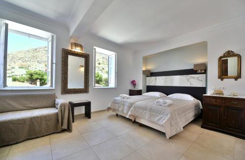 idhra House | Mistral Hotel