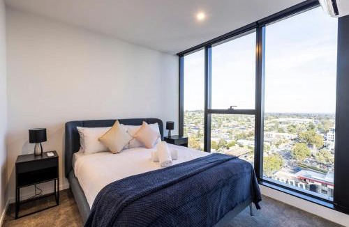 Glen Waverley Apartment | Modern 2BR Abode with Balcony View Gym Access