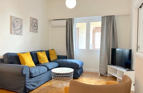 Exarhia Apartment | Modern 2BR Central Exarchia Apt I Walk to Metro & Museums