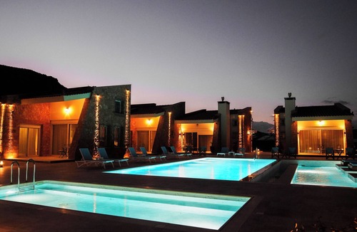 Nafplion City Centre Villa | MODERN AND LUXURY SUITES FOR RELAX OR ESCAPE TO MAGICAL NAFPLIO