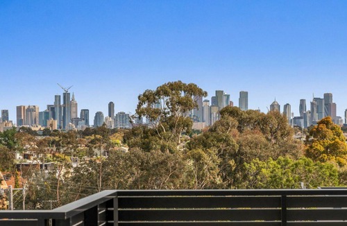 Brunswick Apartment | Modern Brunswick IMEL