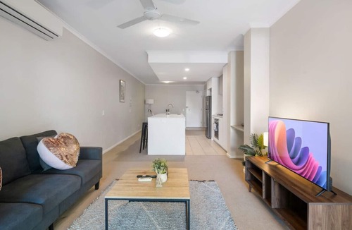 Coopers Plains Apartment | Modern Comfort 2BR | Close to Everything!