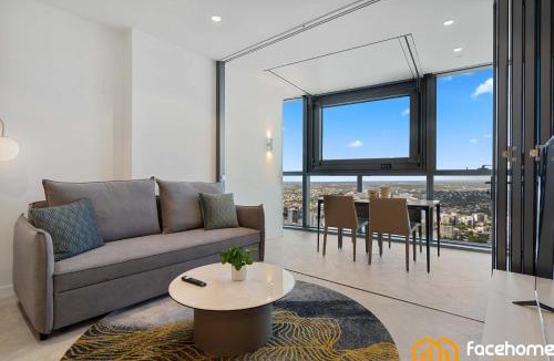 Brisbane Central Business District Apartment | Modern Riverview Haven 1-Bedroom Getaway