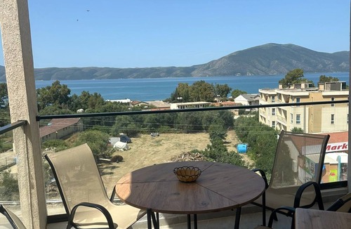 Radhime Apartment | Modern seaview apartment just 5 min from restaurants and markets, free parking!”