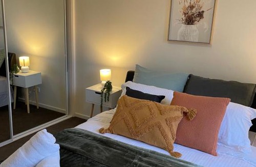 South Melbourne Apartment | Modern stay in South Melbourne