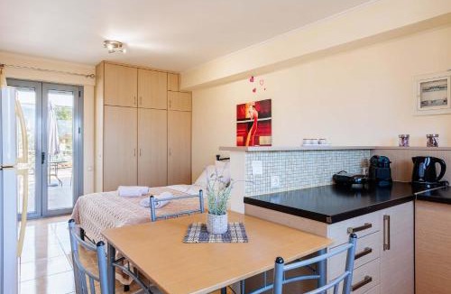 Filiatra Apartment | Modern Studios in the Heart of Filiatra with Private Balconies