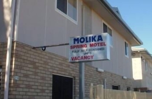 Moree Hotel | Molika Springs Motel