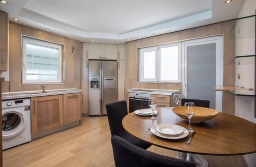 Rhodes Apartment | Molos Seaside Apartment in Rhodes Town