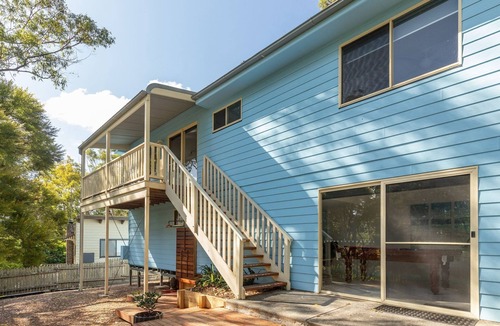 Smiths Lake House | Monte's Lakehouse is perfect anytime you want to get away with family and friends