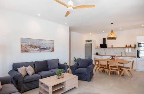 Logaras Villa | Moonshine Villa - A stone`s throw from the beach