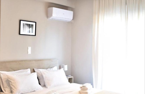 Psirri Apartment | More Athens Apartments