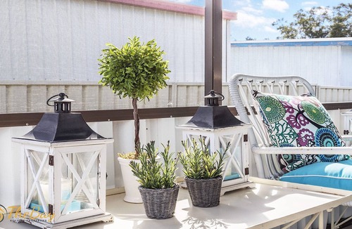 Lemon Tree Passage House | Morton Cottage at Lemon Tree - Pet Friendly - Walk to Water