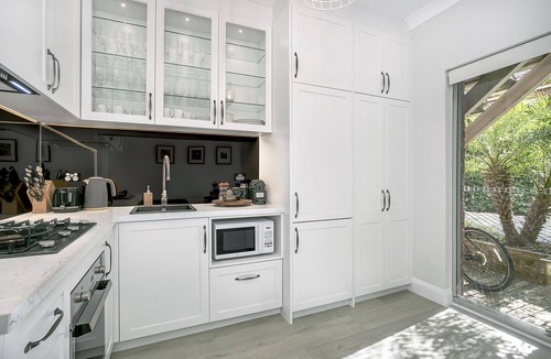 Mosman Apartment | Mosman - BALO1 - The Esplanade - Stylish 2BR Beachfront Apartment Steps from Balmoral Sand