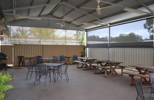Balranald Hotel | Motel ∙ 2 bedrooms ∙ 6 guests