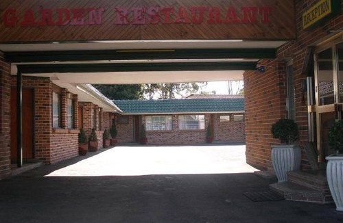 Mount Kuring-gai Hotel | Motel ∙ 2 guests