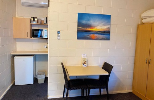 South Kempsey Hotel | Motel Kempsey-No Pets Allowed