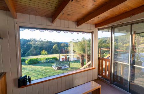 Rawson House | Mountain Retreat - Cabin vibes with outdoor baths