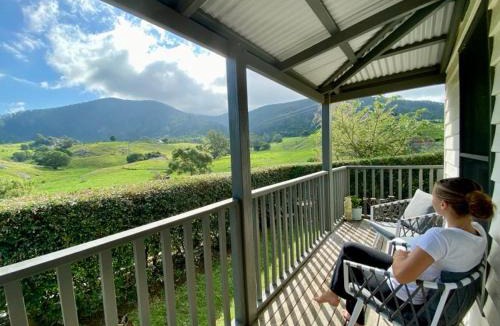 Tilba Tilba Apartment | Mountain View Tilba Tilba