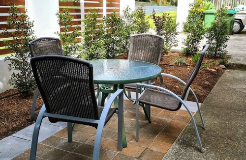 Mount Coolum Apartment | Mountain Views near the Sea