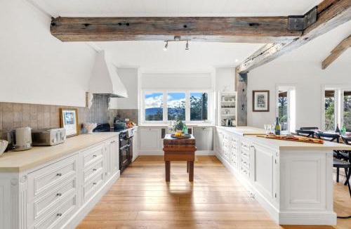 Bellawongarah House | Mulgrave House and Cottage - By Latitude South Coast
